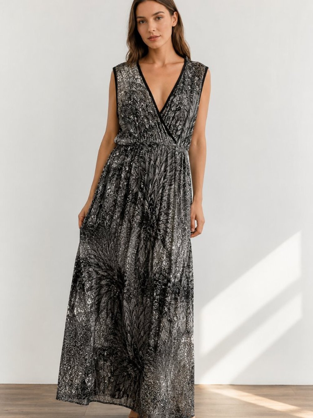 Dream Dance Peacock Print Maxi Dress XL Sequin Embellished Sleeveless